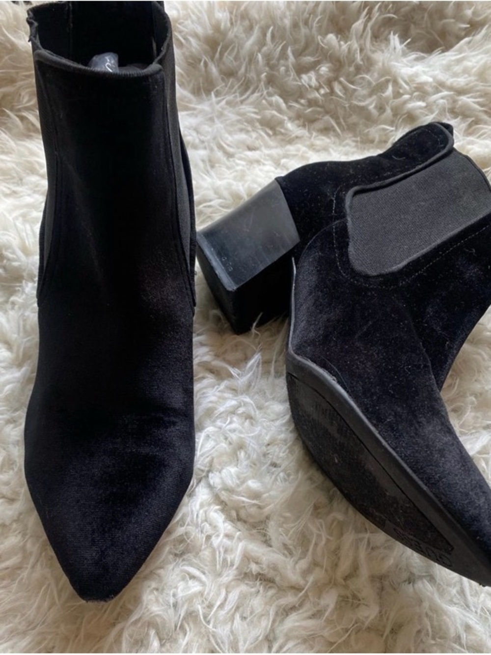 Guess Black Velvet Pointed Chelsea Ankle Boots